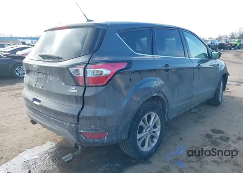 2017 Ford Escape Se z USA, uszkodzony, nr VIN 1FMCU0GD2HUC90977
